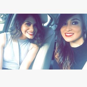 Meet your Posher, Cassandra